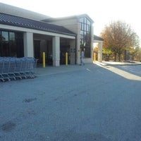 Photo taken at Fort McPherson Commissary by Keturah D. on 12/13/2012