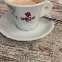Photo taken at Brancaccio Caffè by UTH on 8/3/2017