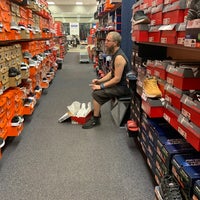 Rack room shoes tyrone mall sales