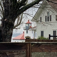 Photo taken at Alki Lighthouse by Steve C. on 12/26/2022