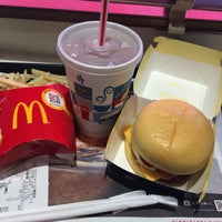 Photo taken at McDonald&amp;#39;s by Chizuru K. on 9/1/2016