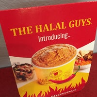 Photo taken at The Halal Guys by Alex💨 R. on 7/30/2017