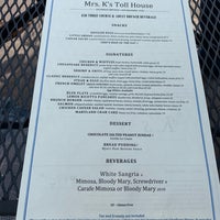 Das Foto wurde bei Mrs. K&amp;#39;s Restaurant &amp;amp; Barrel Bar von Alex💨 R. am 6/1/2019 aufgenommen