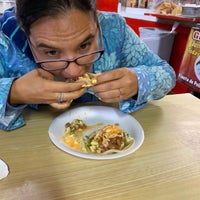 Photo taken at El Gran Burrito by Alex💨 R. on 9/20/2019