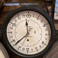 5/29/2022에 Alex💨 R.님이 Sutton Clock Shop에서 찍은 사진