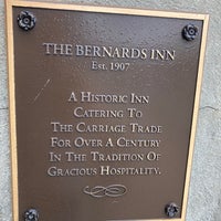 Photo taken at Bernards Inn by Alex💨 R. on 6/13/2021