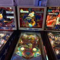11/28/2019 tarihinde Alex💨 R.ziyaretçi tarafından Silverball Retro Arcade | Delray Beach, FL'de çekilen fotoğraf
