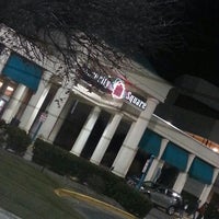 รูปภาพถ่ายที่ Security Square Mall โดย Melanie💋 F. เมื่อ 1/4/2013
