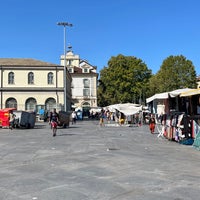 Photo taken at Mercato di Porta Palazzo by ☀️ Dagger on 9/20/2022