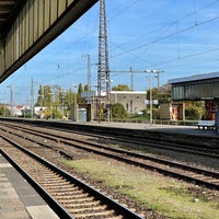 Photo taken at Oberhausen Hauptbahnhof by ☀️ Dagger on 10/30/2022