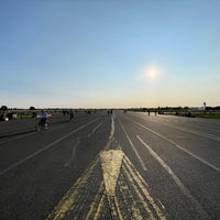 Photo taken at Tempelhof by ☀️ Dagger on 5/27/2023