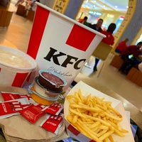 Photo taken at KFC by mohammadreza__aghaei on 2/19/2023