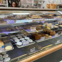 Photo taken at Epiphany Gluten-Free Bakery by Nova T. on 1/19/2022