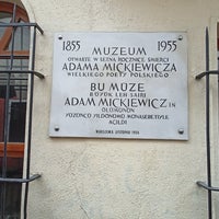 Das Foto wurde bei Adam Mickiewicz Müzesi von Aleksander P. am 4/2/2023 aufgenommen