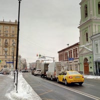 Photo taken at Остановка «Площадь Земляной Вал» by Aleksander P. on 1/28/2019