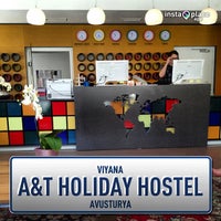 Снимок сделан в A&amp;amp;T Holiday Hostel пользователем Teoman K. 4/26/2013