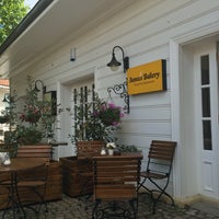 Das Foto wurde bei Anna&amp;#39;s Bakery von bSAKKK b. am 5/28/2016 aufgenommen