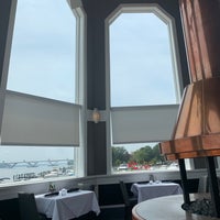 Photo taken at Chart House Restaurant by Didi M. on 7/26/2021