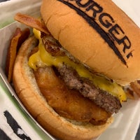 Photo taken at BurgerFi by Tone D. on 11/4/2018