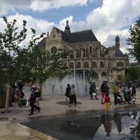 Photo taken at Les Halles by Hen s. on 5/21/2018