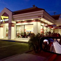 Photo taken at In-N-Out Burger by Harvey C. on 12/31/2018