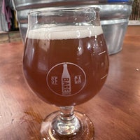 Photo taken at Barebottle Brewing Company by beno h. on 11/22/2022