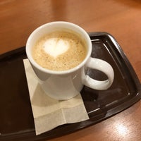 Photo taken at Caffè Veloce by Hiroshi A. on 12/28/2022