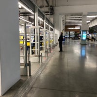 Photo taken at Metro Cash &amp;amp; Carry by gigabass on 10/21/2021