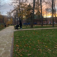 Photo taken at Сквер у Донского монастыря by gigabass on 10/24/2021