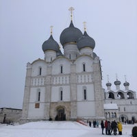Photo taken at Успенский собор by gigabass on 1/9/2022
