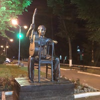 Photo taken at Памятник Владимиру Высоцкому by gigabass on 10/4/2017
