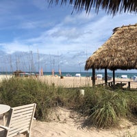 Photo taken at Fort Lauderdale Marriott Harbor Beach Resort &amp;amp; Spa by Randy M. on 1/24/2020