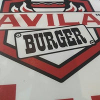 Photo taken at Ávila Burger by Beba R. on 7/31/2017