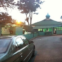 Photo taken at Hussein Sulaiman Mosque by Asyraf R. on 10/26/2012