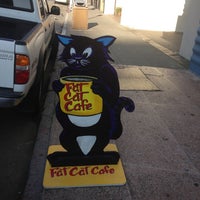 1/16/2013 tarihinde Aaron J.ziyaretçi tarafından Fat Cat Cafe'de çekilen fotoğraf
