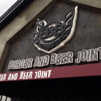 5/21/2014에 Chris A R.님이 Burger &amp;amp; Beer Joint에서 찍은 사진