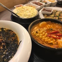 Photo taken at Manna Korean Restaurant by Sandra L. on 9/10/2018