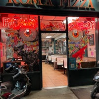 Das Foto wurde bei Roma Pizza von Noah X. am 10/29/2023 aufgenommen