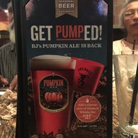 Photo taken at BJ&amp;#39;s Restaurant &amp;amp; Brewhouse by Craig D. on 10/13/2018