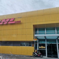 Photo taken at DHL Express - Rama III Service Center by Teay-トゥーイ Z. on 9/29/2020