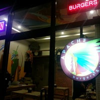 Foto tirada no(a) Apache Burgers &amp;amp; Ribs por Jhon G. em 2/26/2013