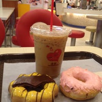 Photo taken at Mister Donut by chai c. on 5/10/2016