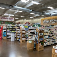 Photo taken at Sprouts Farmers Market by Howard C. on 9/13/2021