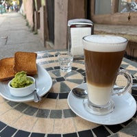 2/23/2023 tarihinde Neel H.ziyaretçi tarafından Cafe República'de çekilen fotoğraf