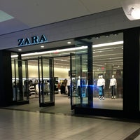 Zara 7535 N Kendall Dr