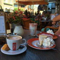 7/19/2016 tarihinde Herma P.ziyaretçi tarafından Grand Café Van Bleiswijk'de çekilen fotoğraf