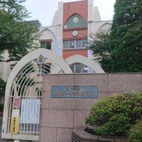 Photo taken at 埼玉県立浦和第一女子高等学校 by momo on 8/13/2023