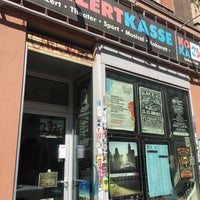 รูปภาพถ่ายที่ Koka 36 Konzertkasse โดย Marc S. เมื่อ 5/31/2017