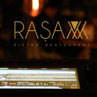 Foto diambil di RAŞA  Bistro Restaurant oleh Abrhm pada 2/27/2015