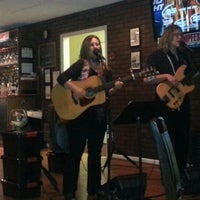 Photo prise au Boston Beanery At The Pines par Kimberly C. le1/13/2013